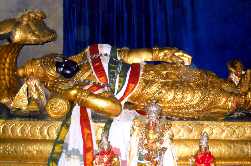 Sarangapani deity